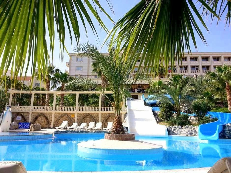 Oscar Beachfront Resort & Spa & Casino Kyrenia  Luaran gambar